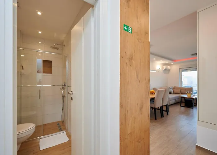 Luxury Giovanni With Pool Apartamento