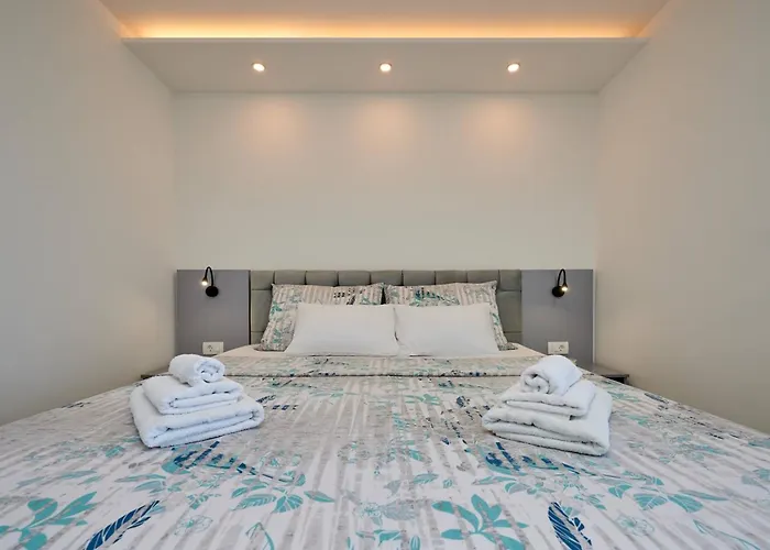 Apartamento Luxury Giovanni With Pool Trogir