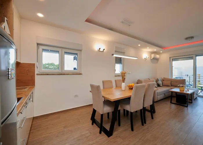 Luxury Giovanni With Pool * Trogir